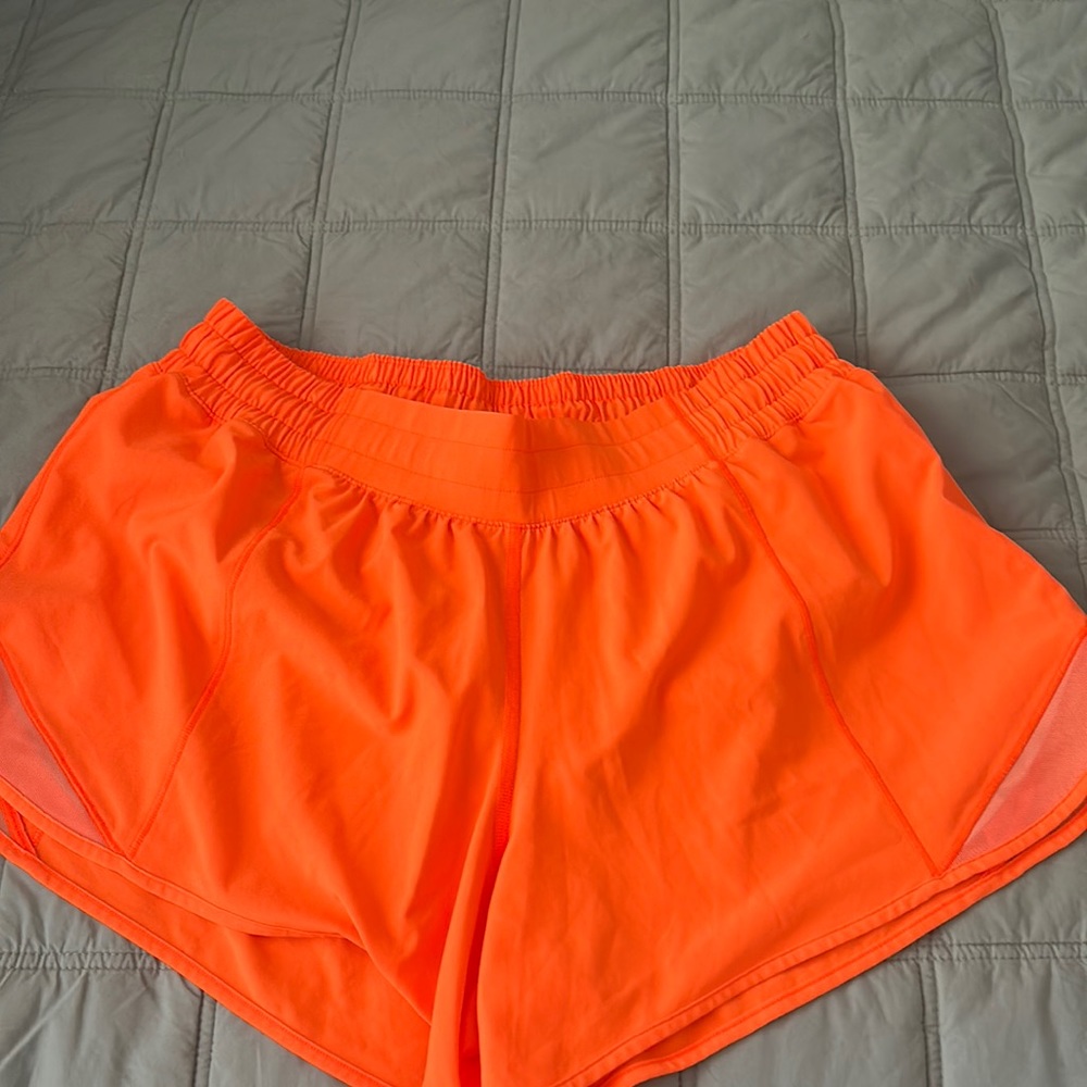 Lululemon Hotty Hot Short LONG size 8